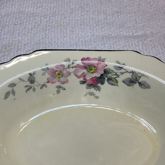 W.S.George Vintage 1940’s Blossoms Serving Dish/Bowl 9.1/4”x7”x2” Silver-Pink - Picture 6 of 13